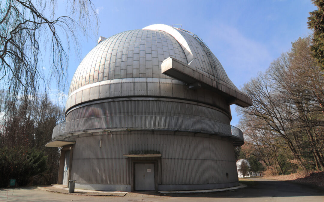 Planetarium Ostrava – podróż w kosmos bez opuszczania miasta. Opis atrakcji i pokazów astronomicznych